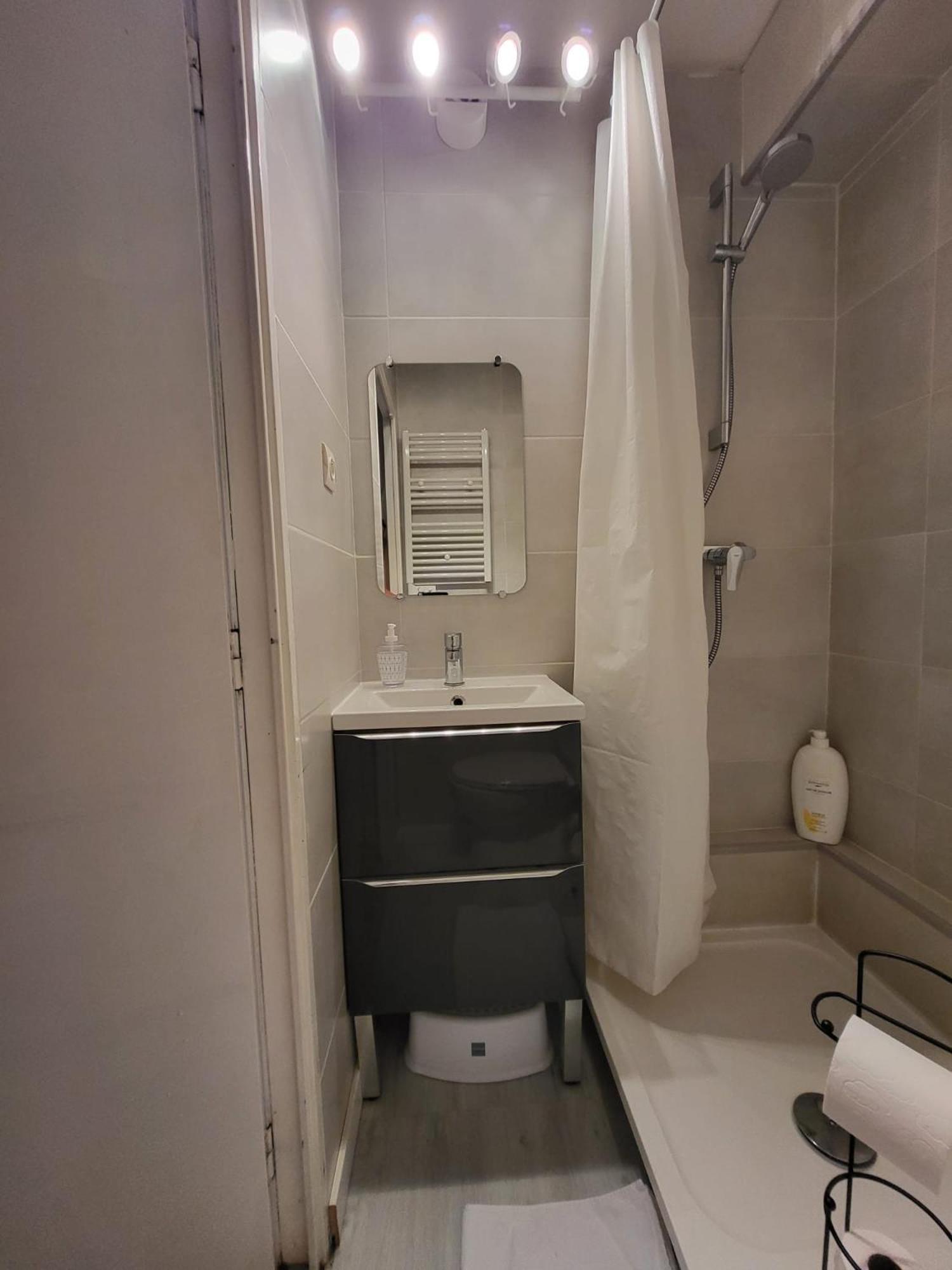 Reglisse-12 Min Des Parcs Walt Disney-Arrivee Autonome - Parking & Wifi Gratuit Bussy-Saint-Georges Buitenkant foto
